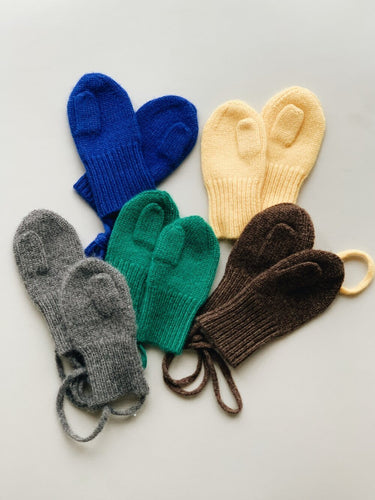 Cashmere Mittens from Studio Mini